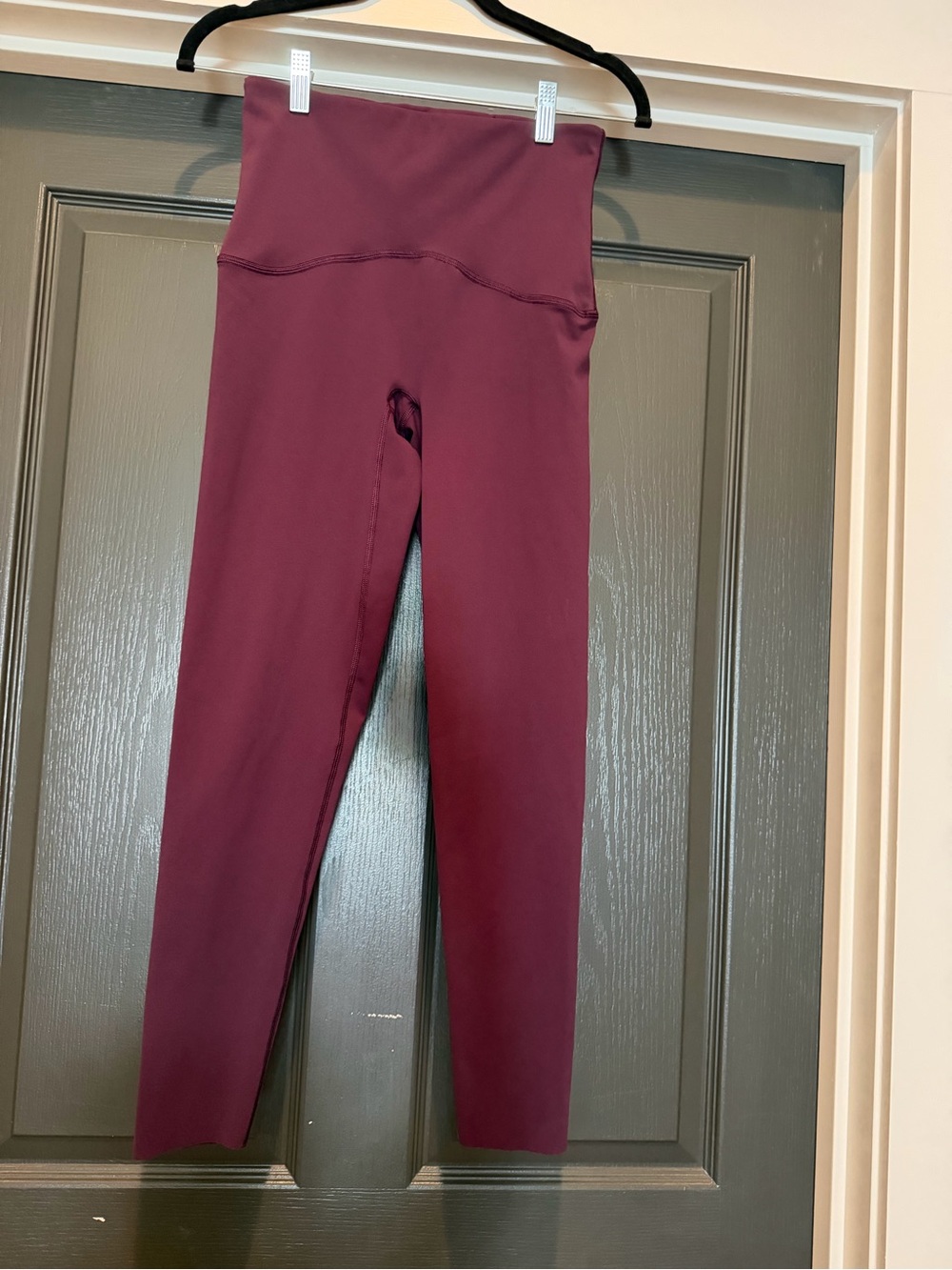 SPANX High-Rise Leggings in purple